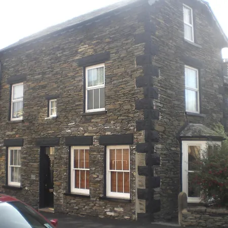 Bede's * ウィンダミア